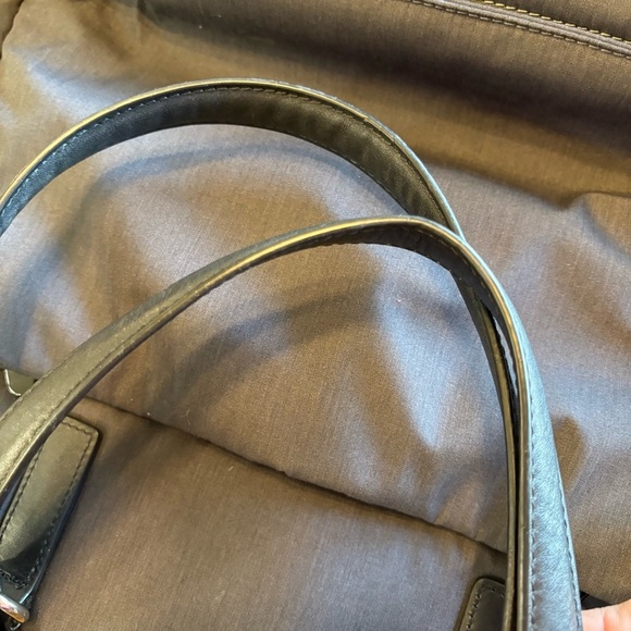 Lo & Sons OG Heather Gray and Black O.G. Overnight Bag Travel Carryon Tote - Picture 8 of 12